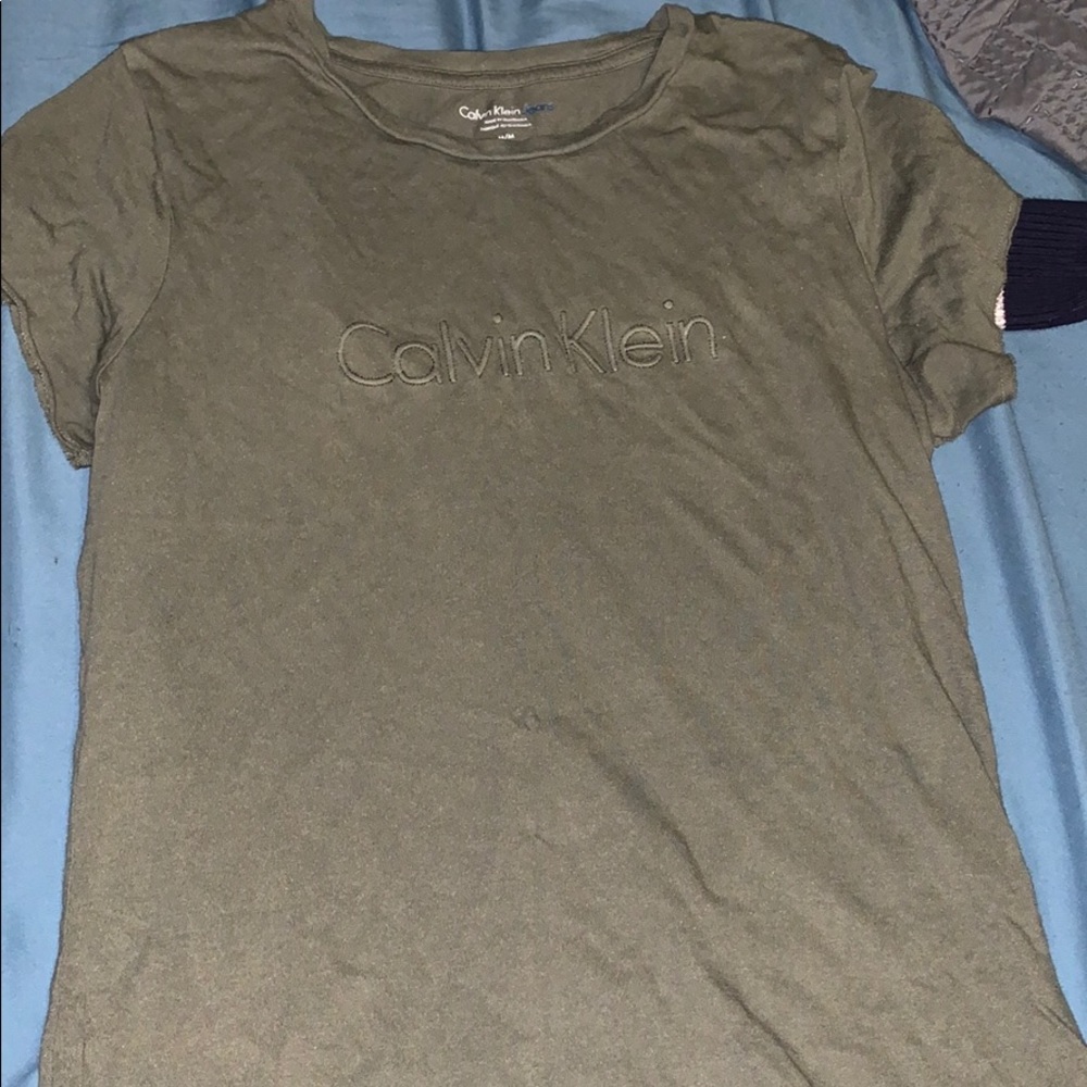 Calvin Klein Tee